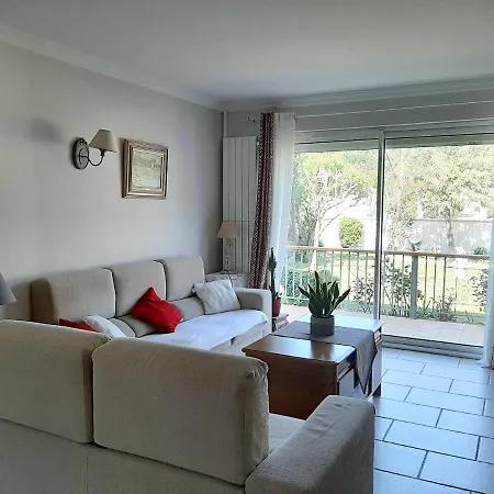 Maison De 3 Chambres A La Tremblade Avec Piscine Privee Jardin Clos Et Wifi A 2 Km De La Plage Casa de Férias La Tremblade