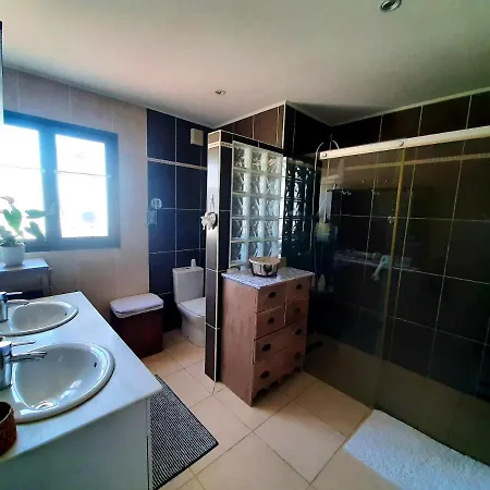 Maison De 3 Chambres A La Tremblade Avec Piscine Privee Jardin Clos Et Wifi A 2 Km De La Plage Casa de Férias